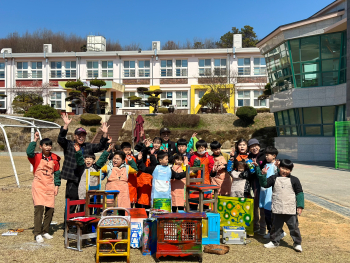 3.21. 풍산 시네마 스쿨-'삐딱하게 미디오로 노는 아이들'.jpg